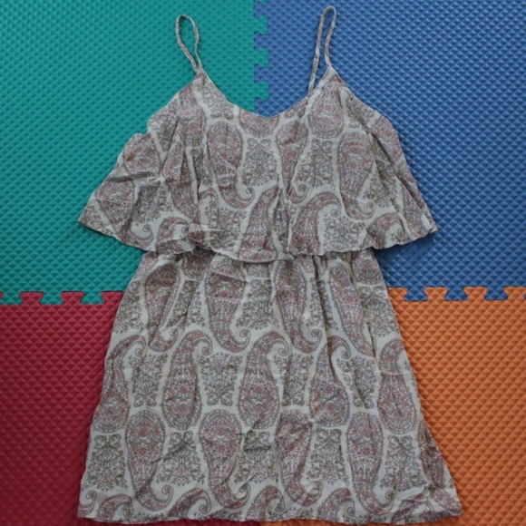 Summer dress - Picture 2 of 6